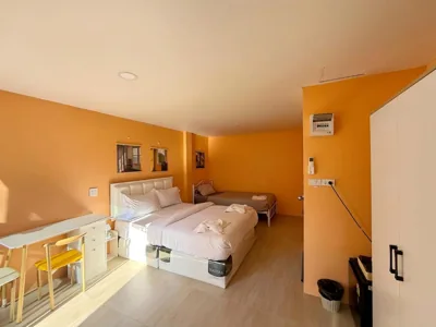 Family Room with Balcony — Chen inn patong 心澄酒店